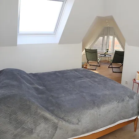 In With Sea View, Cleaning Included *