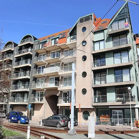 In Near & Marina, Cleaning Included